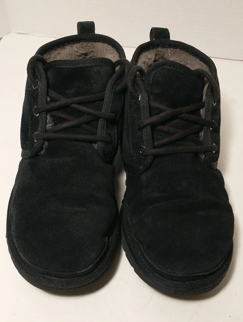 UGG Black Neumel Chukka Boot, Size 6, Euro 39, Grey Lining, Lace Up, Lugged Sole